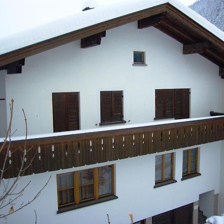 Hotel Garni Almjur Санкт-Антон-ам-Арльберг Экстерьер фото